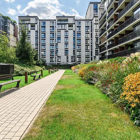 Lumina I Spacious 2br With Parking I Ac I Balcony I In * Warsaw