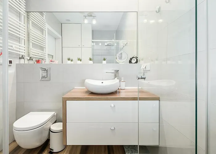 Lumina Spacious With Parking In Apartment Warsaw