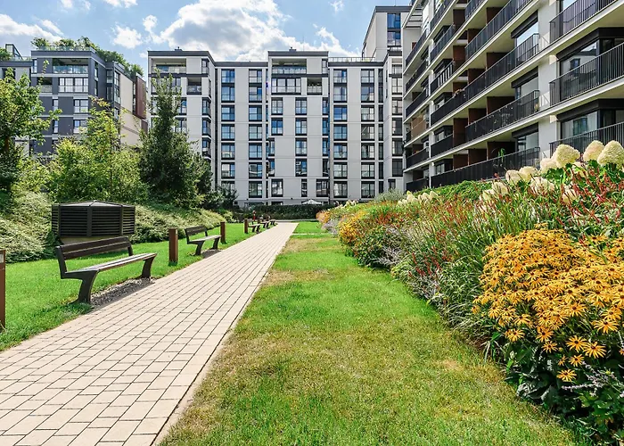 Lumina Spacious With Parking In * Warsaw